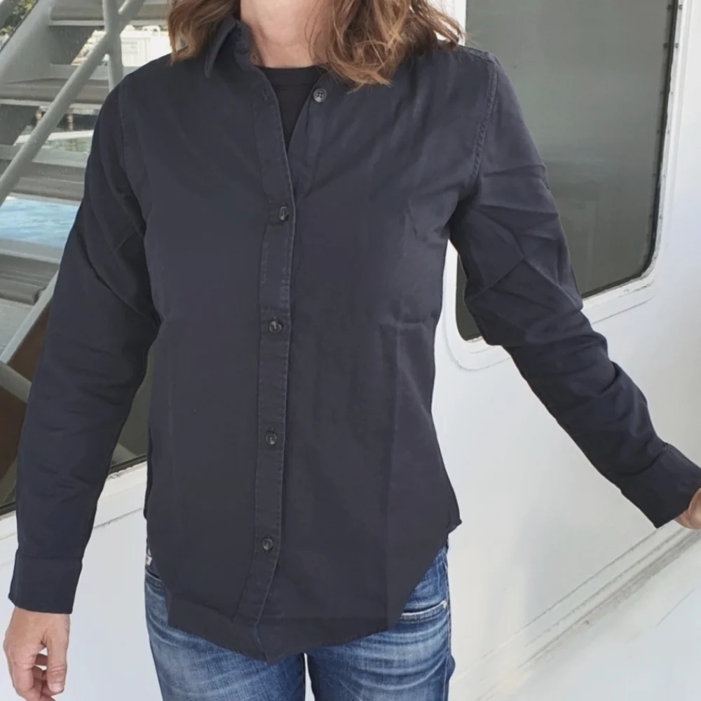 Filson Alaskan guide button down shirt - Picture 2 of 7